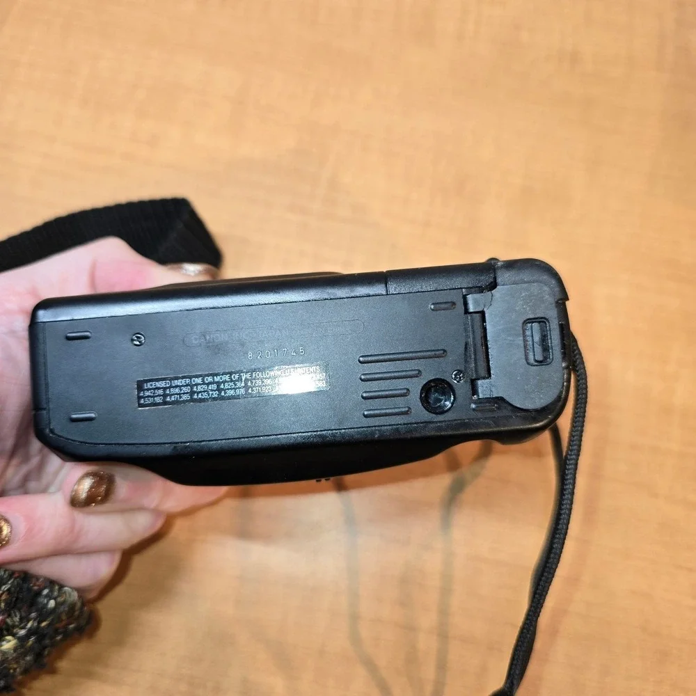 Canon Sure Shot Owl Camera AF-7 35mm 1:4.5 WITH FILM -‎ FOR PARTS